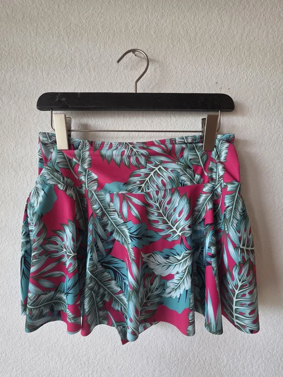 SHEIN Hot Pink Flutter Sleeve Bikini Top with Tropical Bottom Skirt Set - Picture 4 of 8